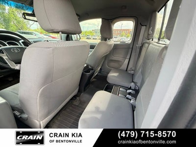 2013 Toyota Tacoma SR5 - 4WD / CARFAX ONE OWNER