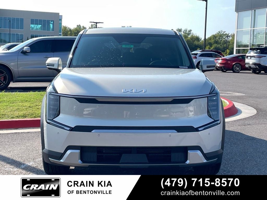 2026 Kia EV9 Light Long Range