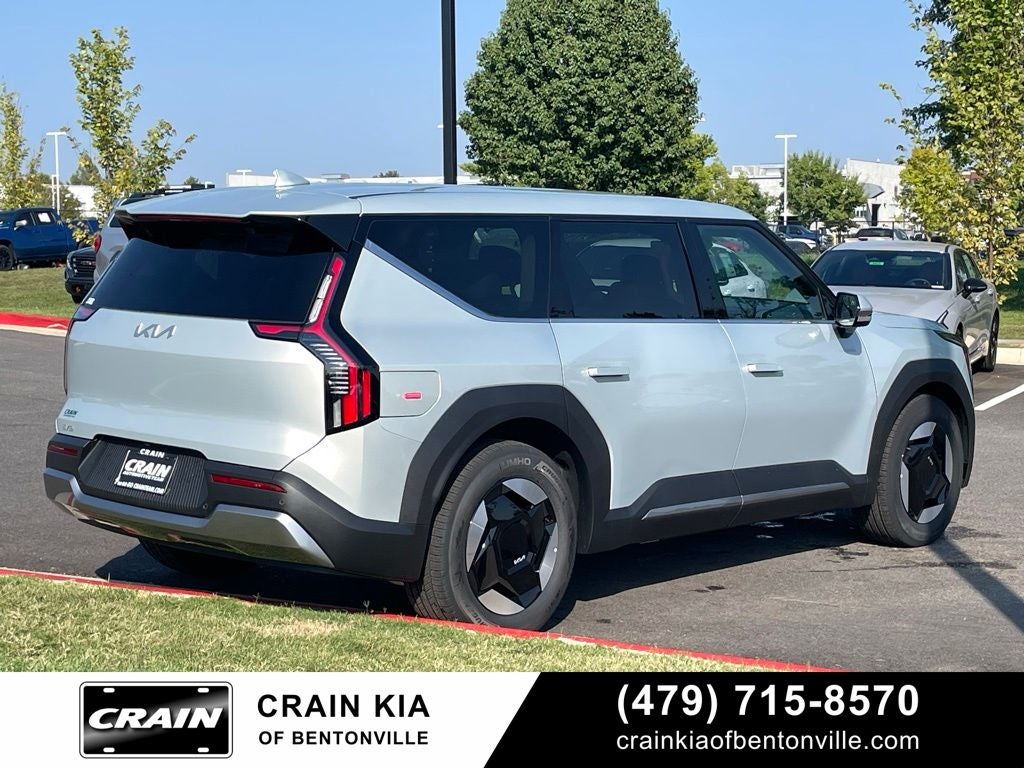 2026 Kia EV9 Light Long Range