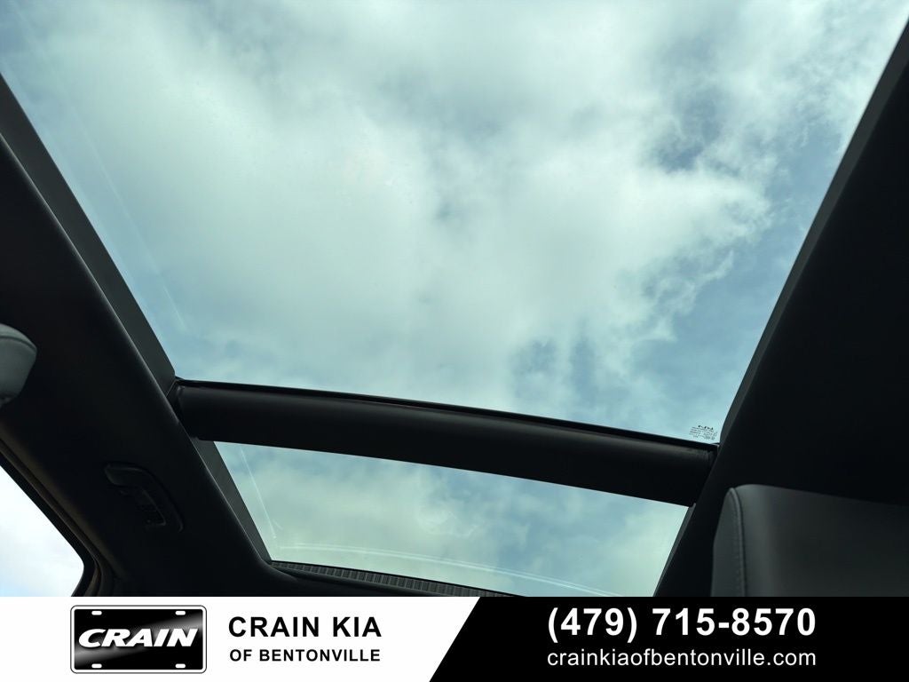 2025 Kia Sportage X-Line - KIA CPO / PANORAMIC SUNROOF / AWD / ONE OWNER