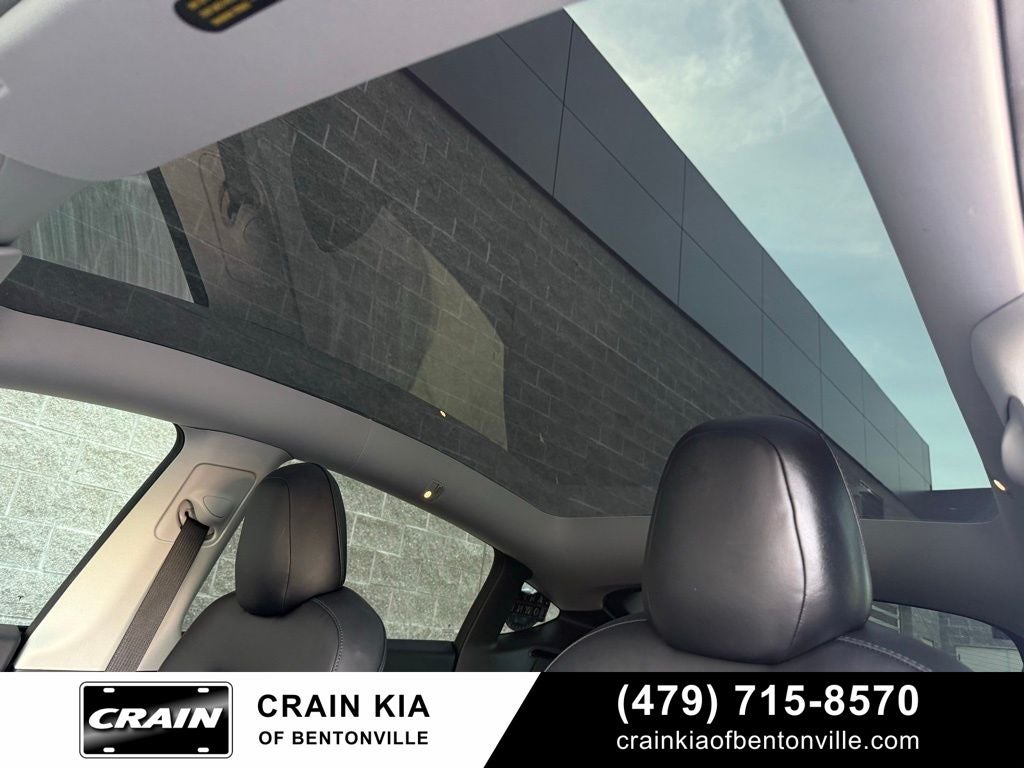 2021 Tesla Model Y Performance - AWD / CARFAX ONE OWNER