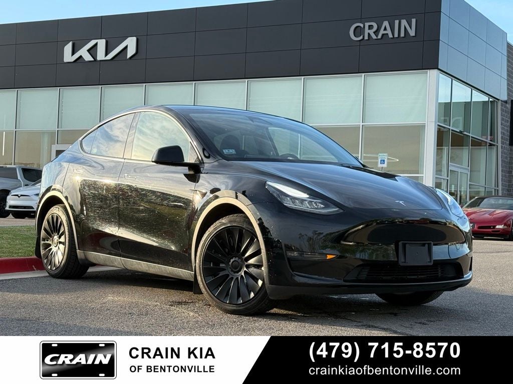 2023 Tesla Model Y Long Range - HW4 COMPUTER / AWD / CARFAX ONE OWNER