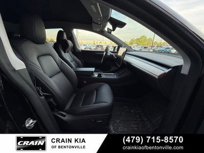 2023 Tesla Model Y Long Range - HW4 COMPUTER / AWD / CARFAX ONE OWNER