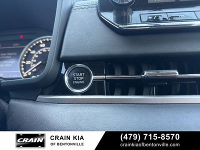 2022 Mitsubishi Outlander SE - 4WD / CLEAN CARFAX
