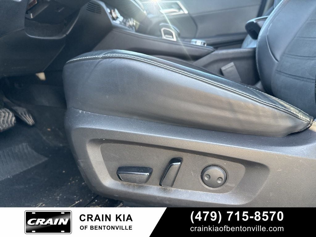 2022 Mitsubishi Outlander SE - 4WD / CLEAN CARFAX