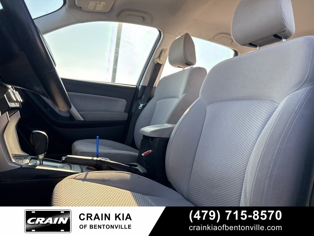 2018 Subaru Forester 2.5i - AWD / CLEAN CARFAX