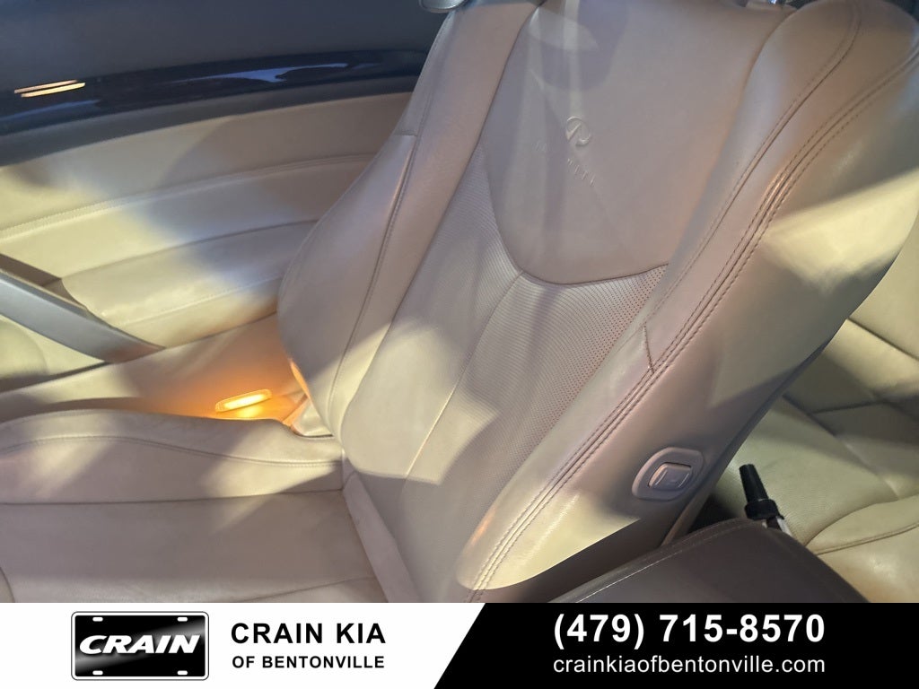 2011 INFINITI G37 Base - CLEAN CARFAX / CONVERTIBLE