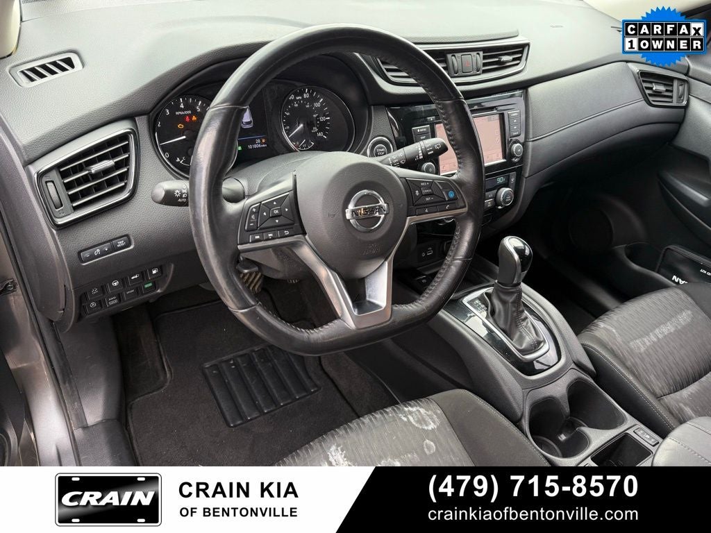 2020 Nissan Rogue SV - AWD / CARFAX ONE OWNER