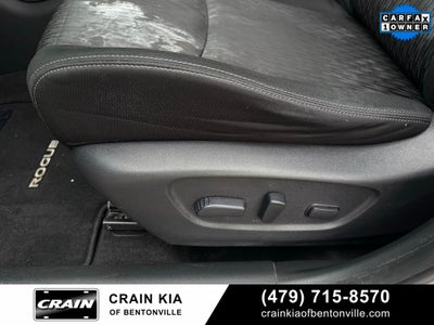 2020 Nissan Rogue SV - AWD / CARFAX ONE OWNER