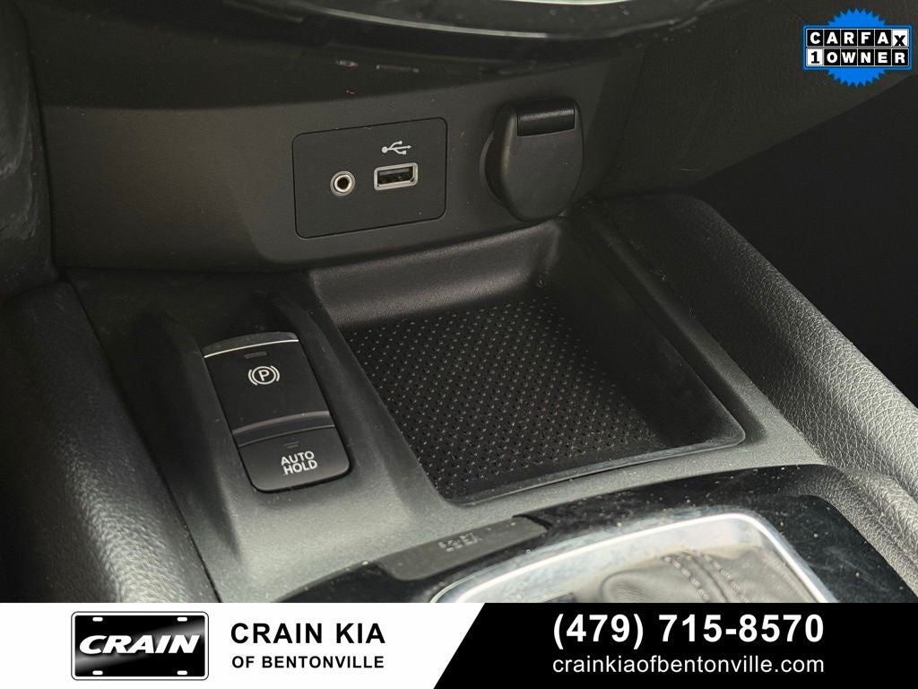 2020 Nissan Rogue SV - AWD / CARFAX ONE OWNER