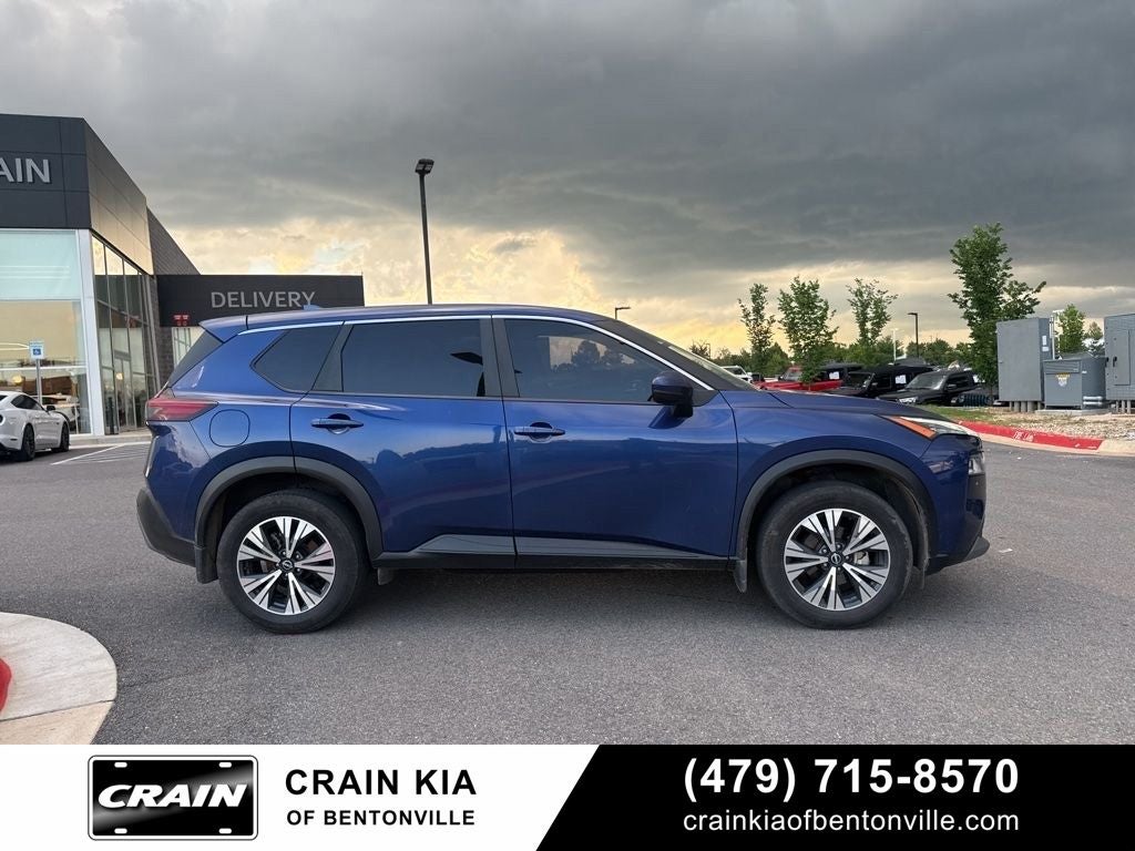 2023 Nissan Rogue SV - AWD / CLEAN CARFAX