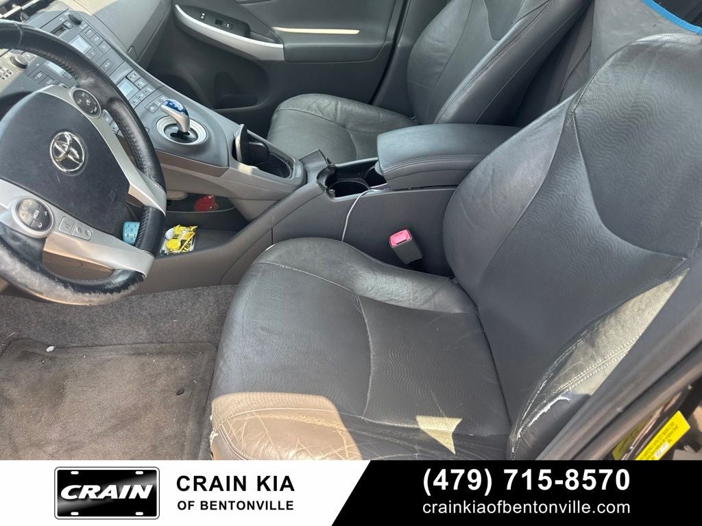 2010 Toyota Prius IV - CLEAN CARFAX