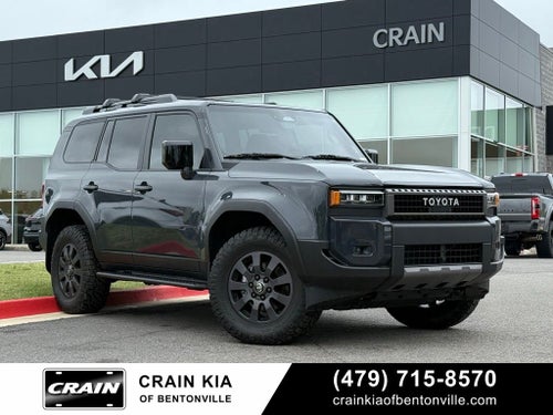 2026 Toyota Land Cruiser Base - 4WD / SUNROOF / CLEAN CARFAX / ONE OWNER