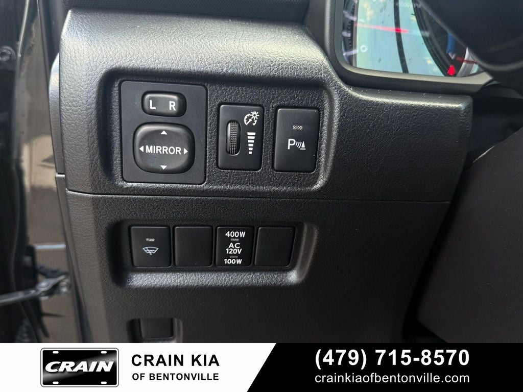 2015 Toyota 4Runner Limited - 4WD / SUNROOF