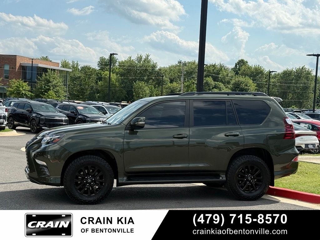 2022 Lexus GX 460 Luxury - Black Line Special Edition / NORI GREEN