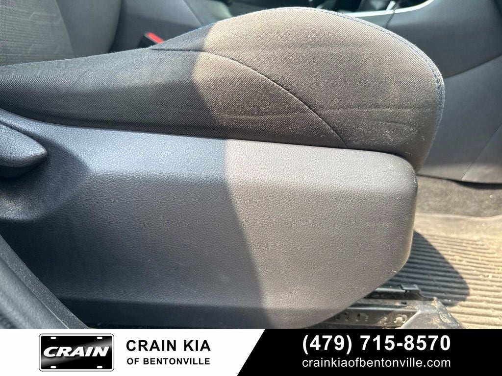 2022 Toyota RAV4 Hybrid SE - AWD / CLEAN CARFAX / ONE OWNER