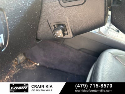 2011 Hyundai Genesis 4.6 - AWD / SUNROOF / ONE OWNER
