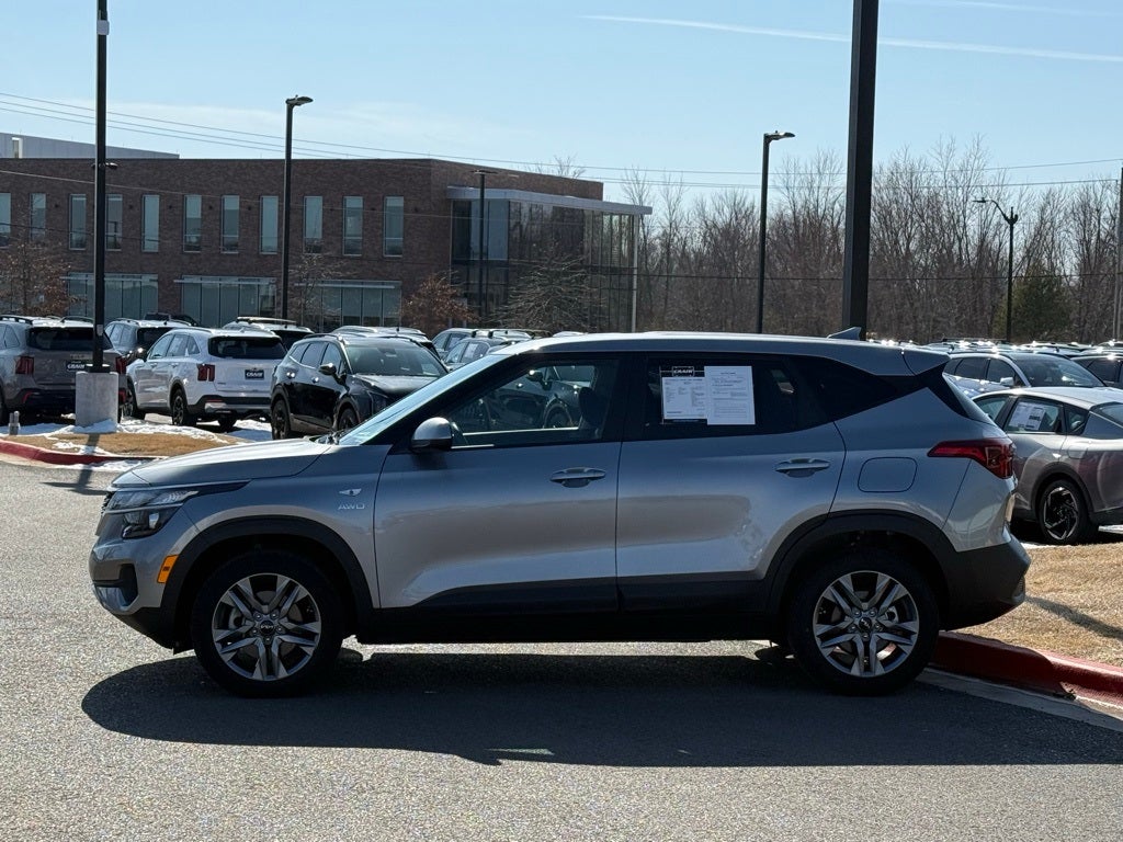 2022 Kia Seltos LX - KIA CPO / AWD / ONE OWNER