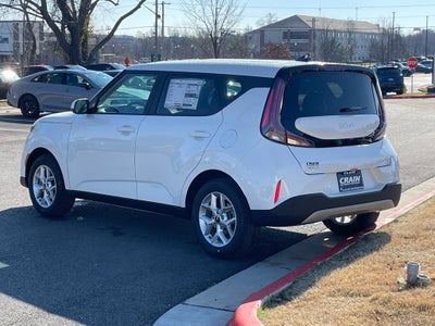 2025 Kia Soul LX