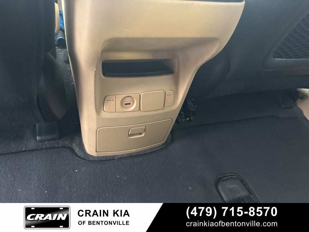 2016 Kia Sedona EX - CARFAX ONE OWNER