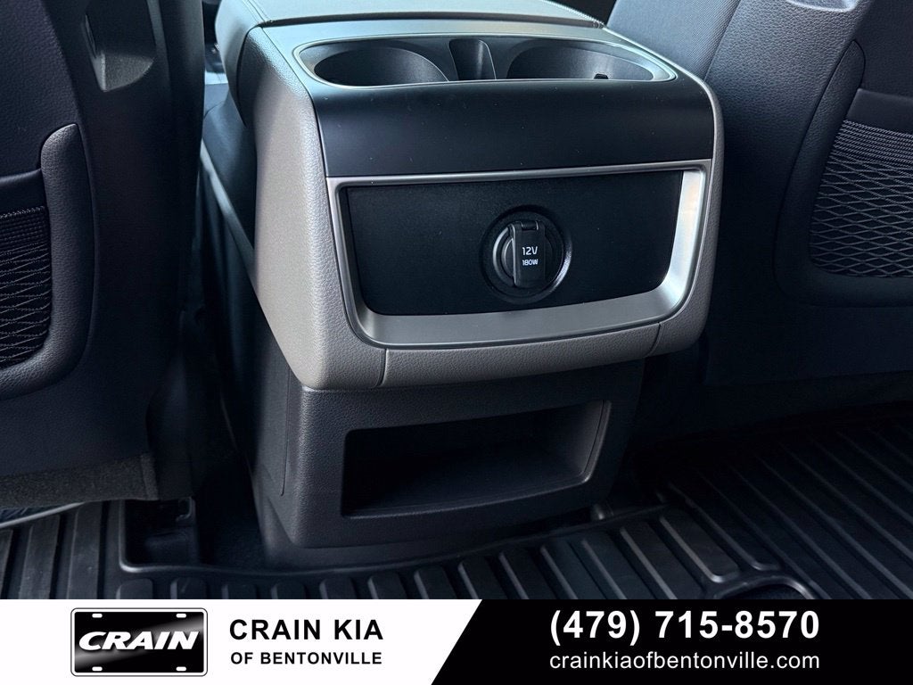 2027 Kia Carnival LX