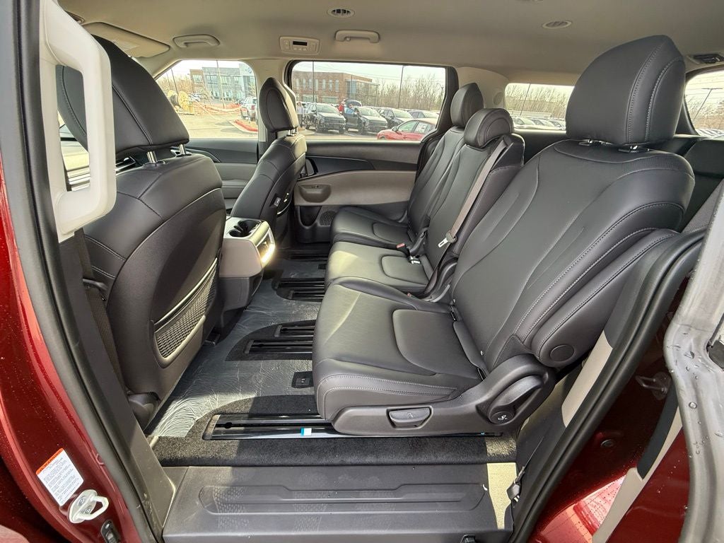 2026 Kia Carnival LXS