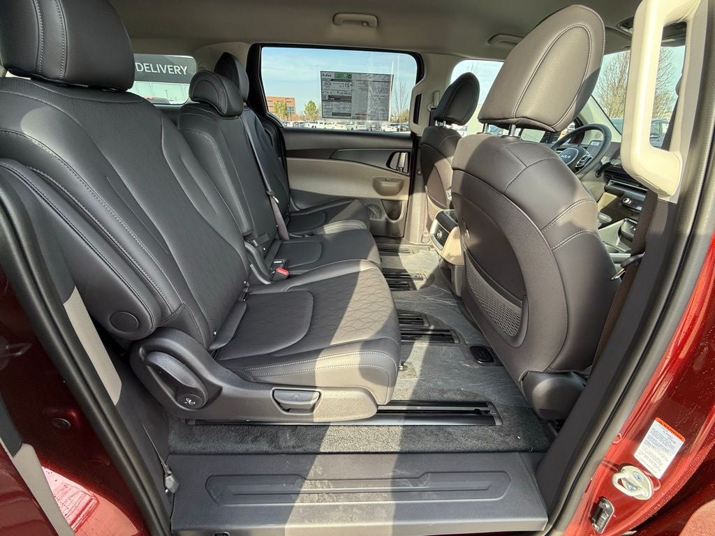 2026 Kia Carnival LXS