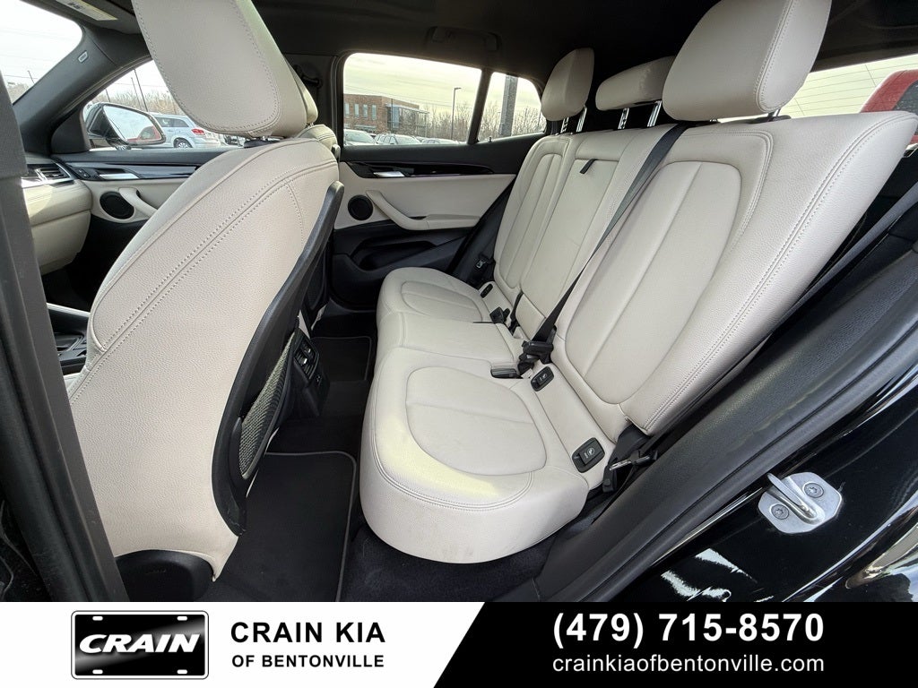 2023 BMW X2 xDrive28i - AWD / PANORAMIC SUNROOF / CLEAN CARFAX