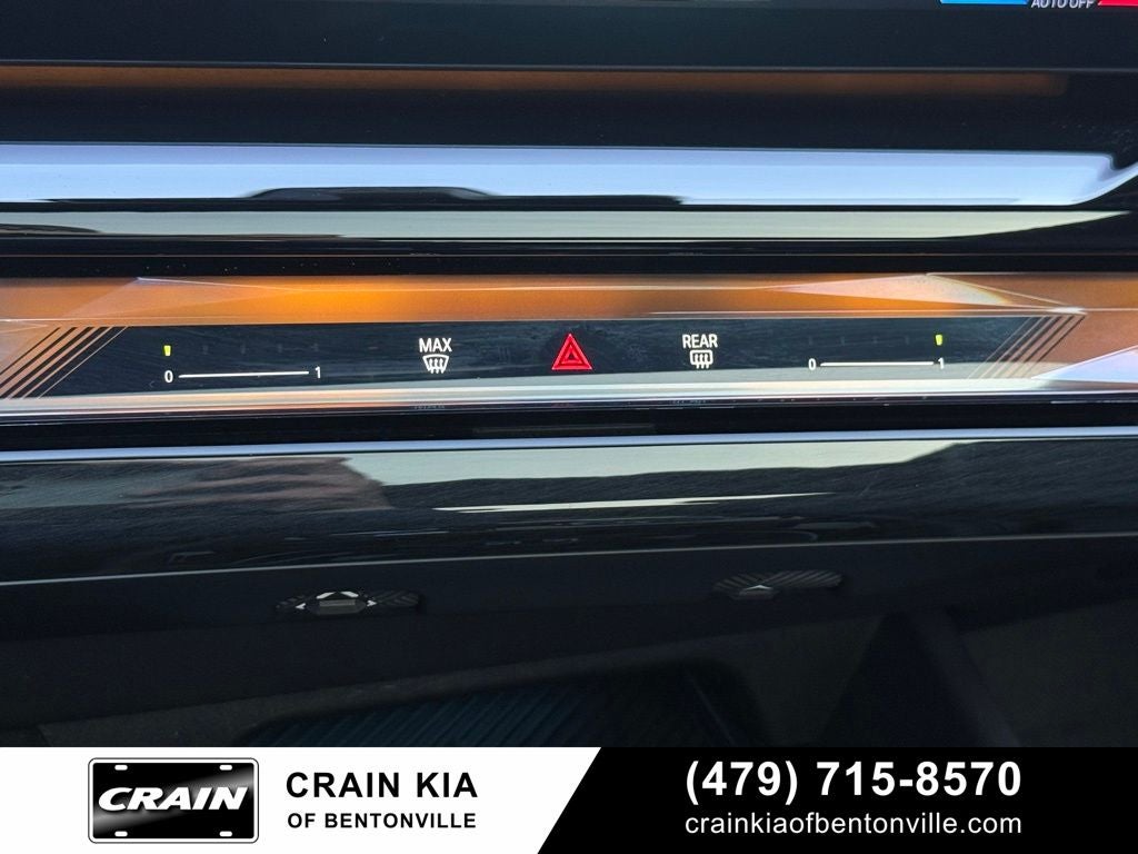 2024 BMW i5 M60 - AWD / PANORAMIC SUNROOF / CLEAN CARFAX