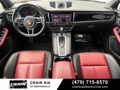 2021 Porsche Macan Base - AWD / PANORAMIC SUNROOF / CLEAN CARFAX