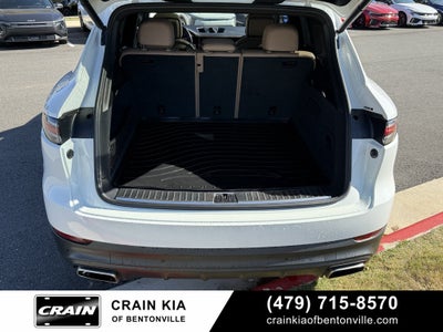 2019 Porsche Cayenne Base - AWD / PANORAMIC SUNROOF / CLEAN CARFAX