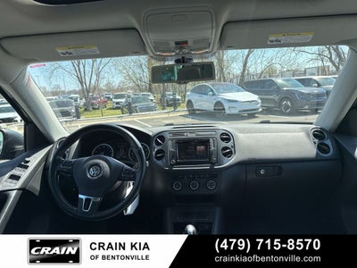 2016 Volkswagen Tiguan SE 4Motion - AWD / SUNROOF / CLEAN CARFAX