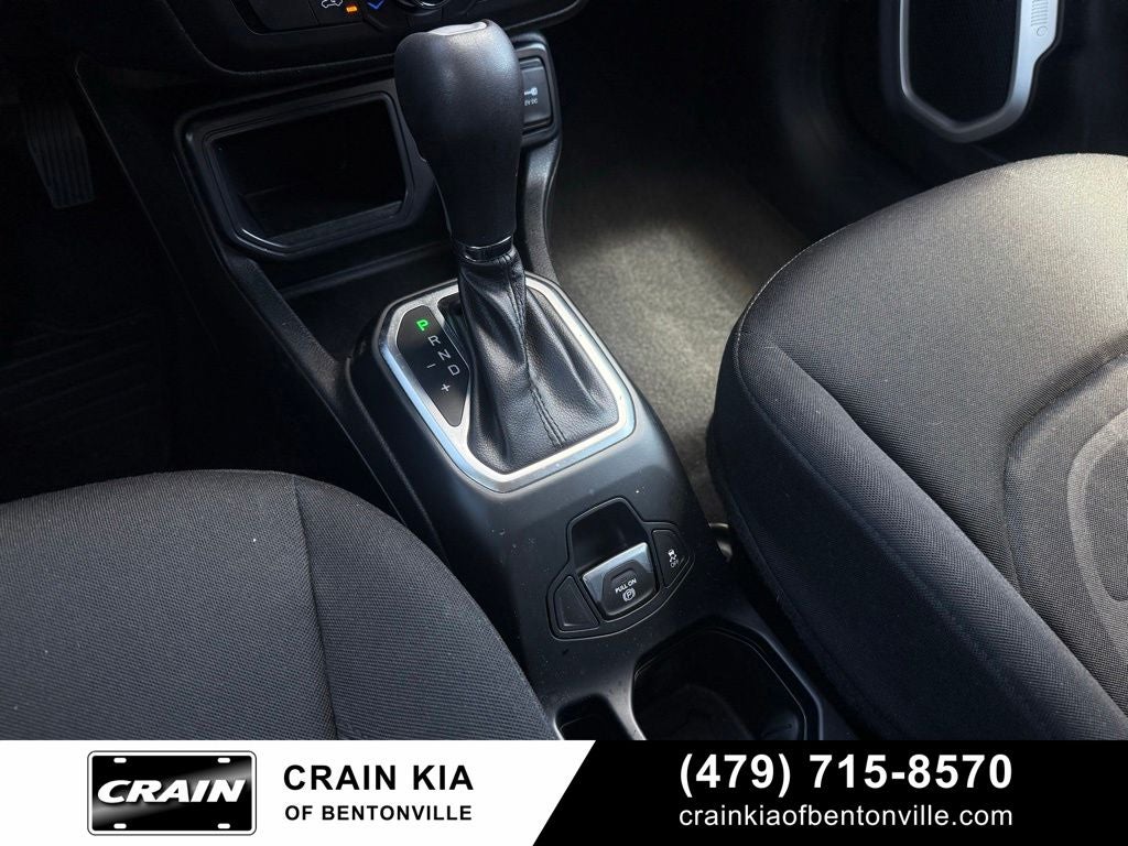 2018 Jeep Renegade Latitude - LOW MILES!