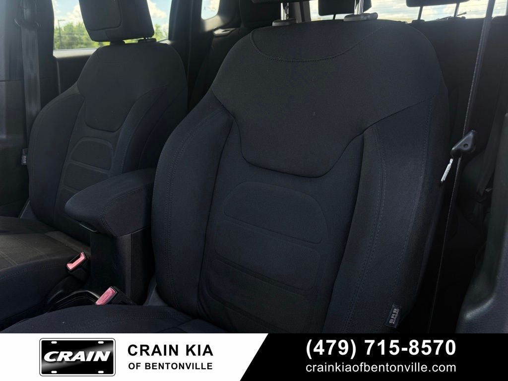 2018 Jeep Renegade Latitude - LOW MILES!