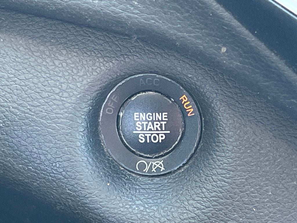 2019 Jeep Cherokee Altitude CLEAN CARFAX / REMOTE START