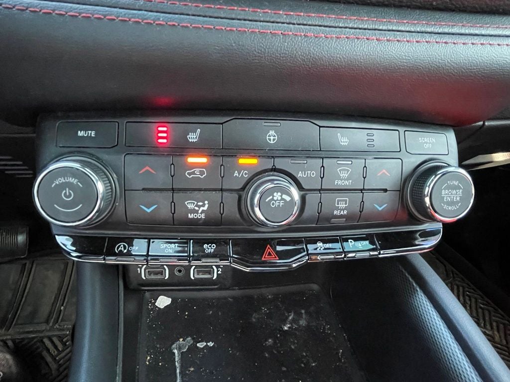 2024 Dodge Durango GT AWD / CLEAN CARFAX / HEATED SEATS