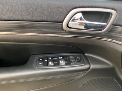 2019 Jeep Grand Cherokee Limited PANO SUNROOF / HEATED SEATS / CLEAN CARFAX