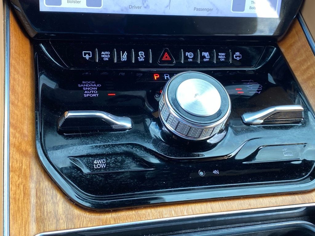 2022 Jeep Grand Wagoneer Series III 4X4 / MOONROOF / NAV