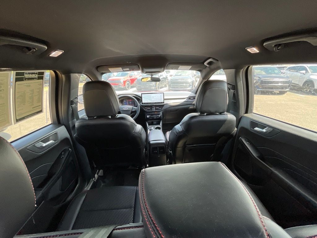 2024 Ford Escape ST-Line AWD / HEATED SEATS / NAV / CO-PILOT360 ASSIST+