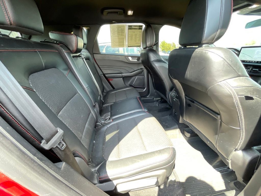 2024 Ford Escape ST-Line AWD / HEATED SEATS / NAV / CO-PILOT360 ASSIST+