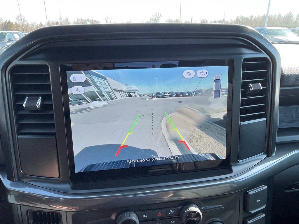 2025 Ford F-150 STX RWD / ONE OWNER / CLEAN CARFAX