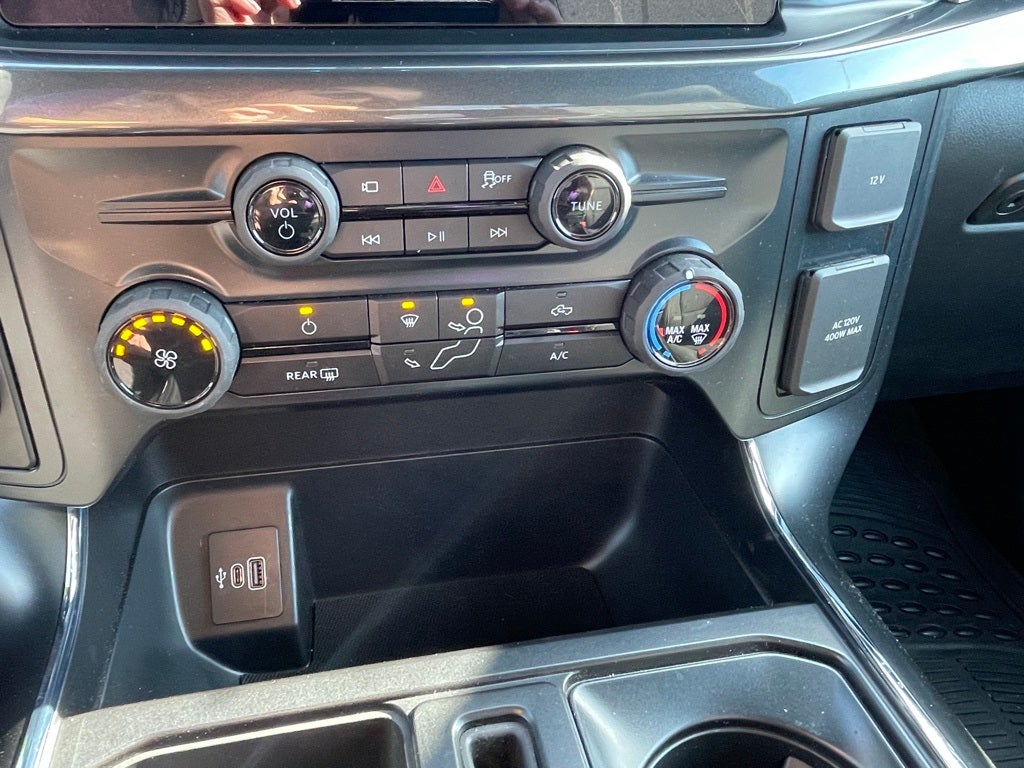 2025 Ford F-150 STX RWD / ONE OWNER / CLEAN CARFAX