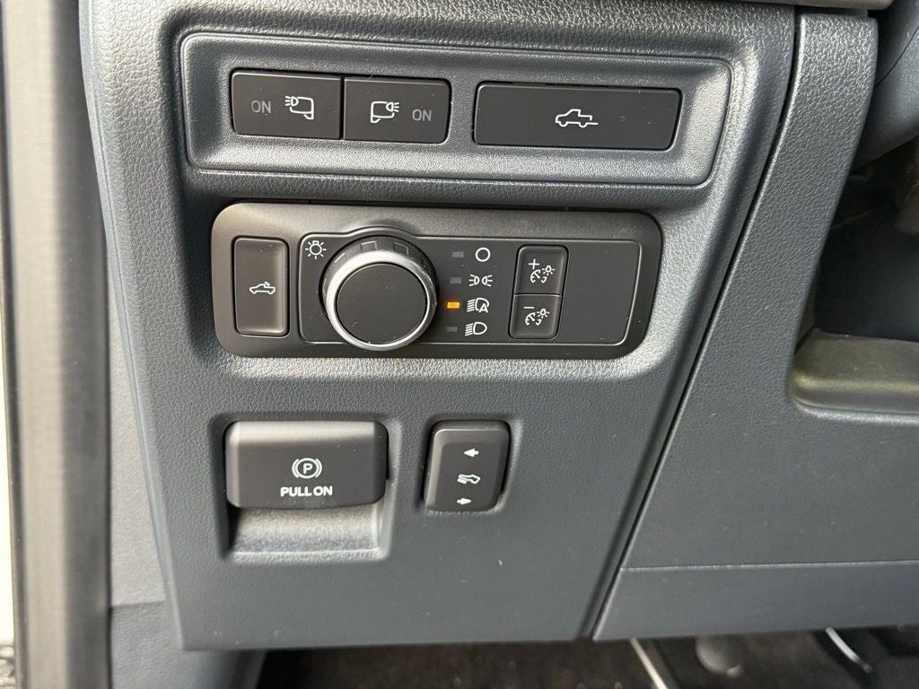 2022 Ford F-150 Raptor HEATED AND COOLED SEATS / 4X4 / NAV