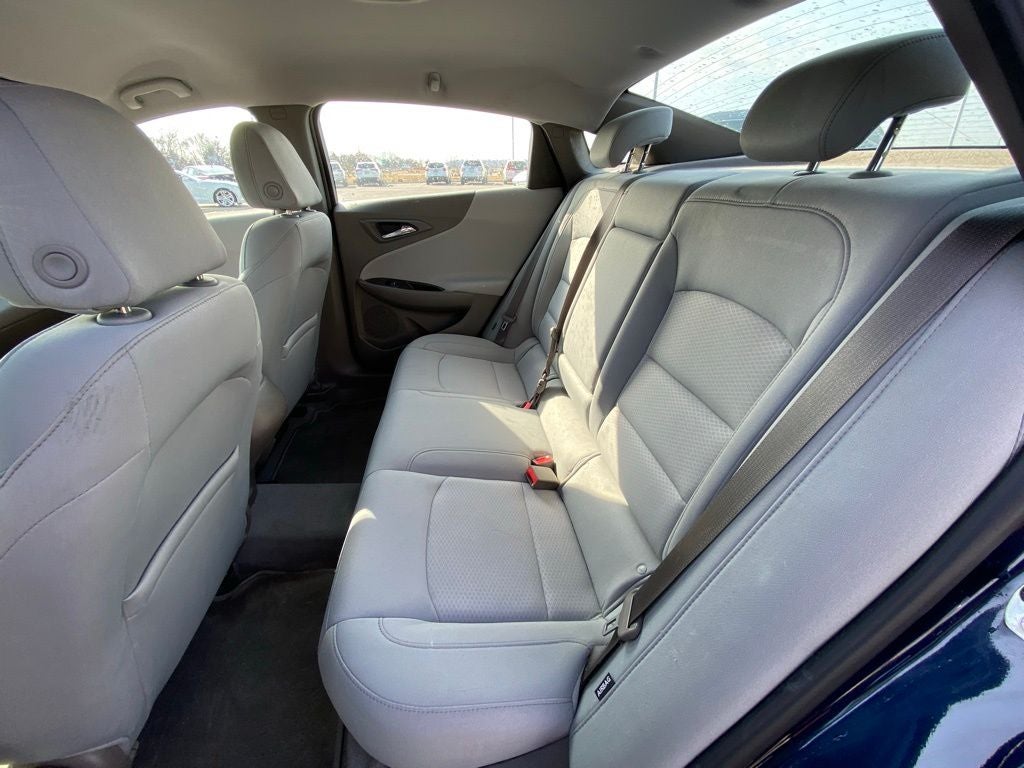 2017 Chevrolet Malibu LS 1LS / LOW PAYMENTS