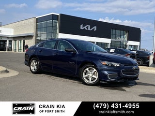 2017 Chevrolet Malibu LS 1LS