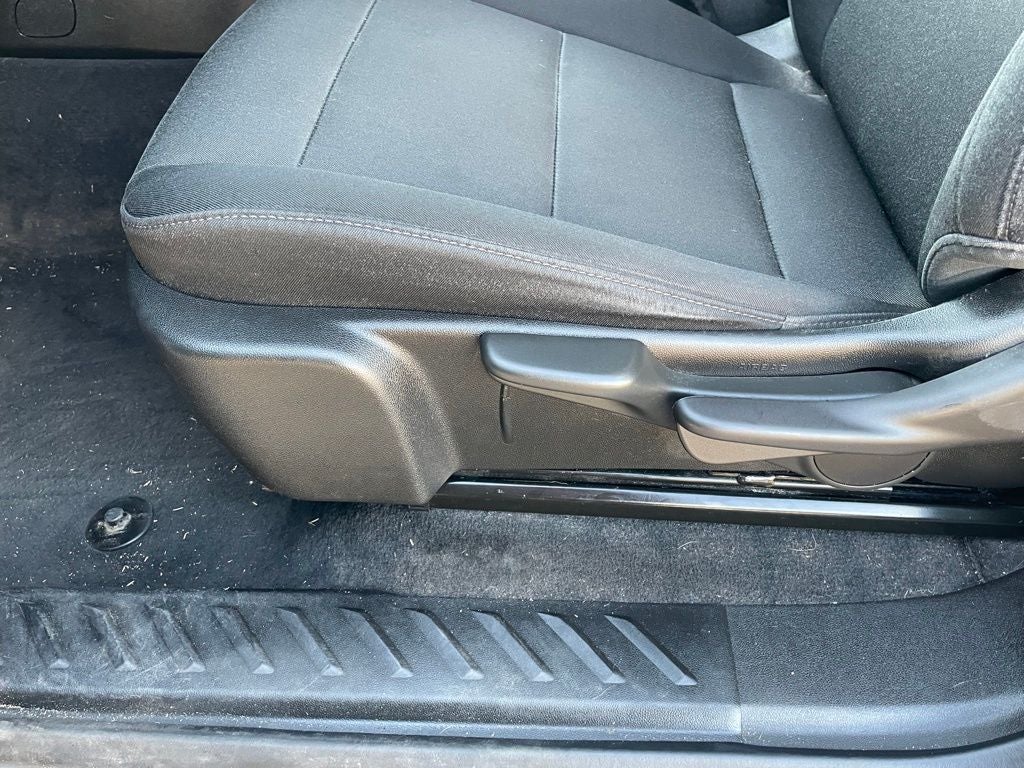 2024 Chevrolet Colorado Work Truck ONE OWNER / NAV / RWD