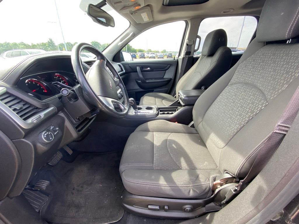 2015 GMC Acadia SLE-2 LOW PAYMENTS