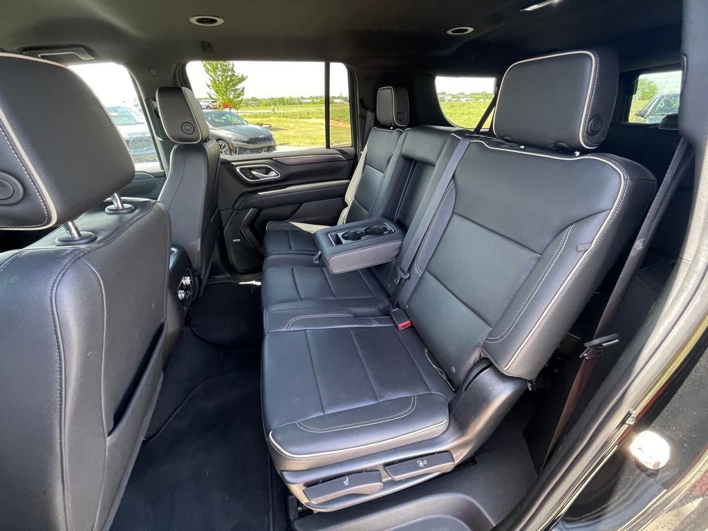2023 GMC Yukon XL SLT