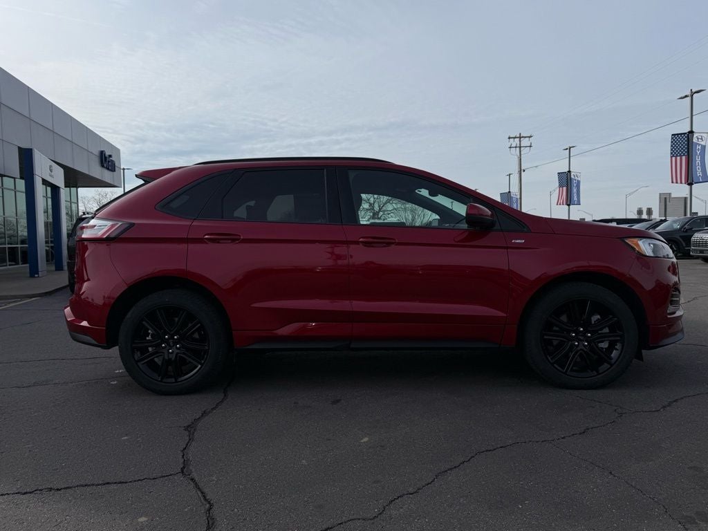 2024 Ford Edge ST Line AWD / HEATED SEATS / ONE OWNER