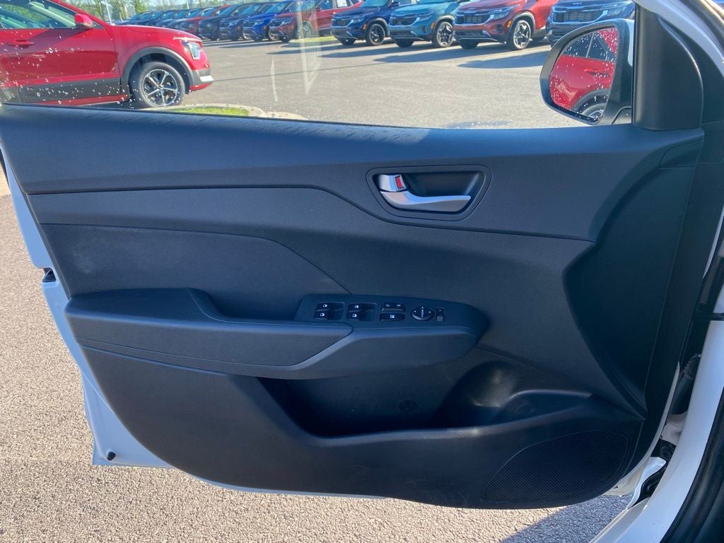 2019 Hyundai Accent SE